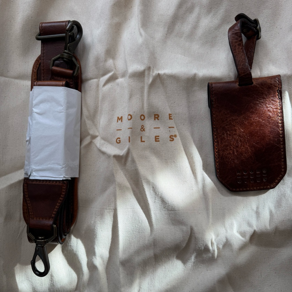 Moore & Giles Brown Leather Benedict Weekend Duffel - Picture 2 of 16